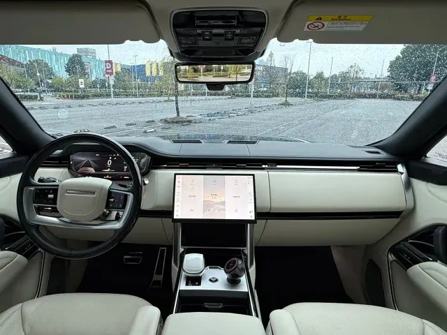 Land Rover Range Rover — Фото автомобиля 9