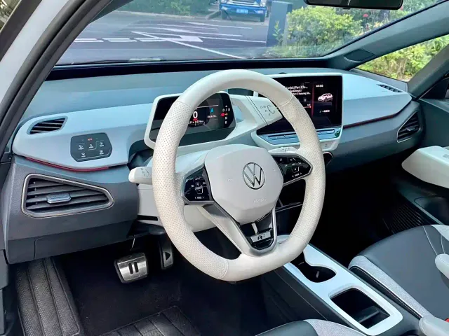 Volkswagen ID.3 — Фото автомобиля 6