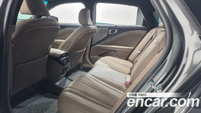 Kia K8 Hybrid — Фото автомобиля 26