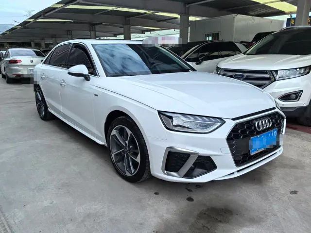 Audi A4L — Фото автомобиля 3