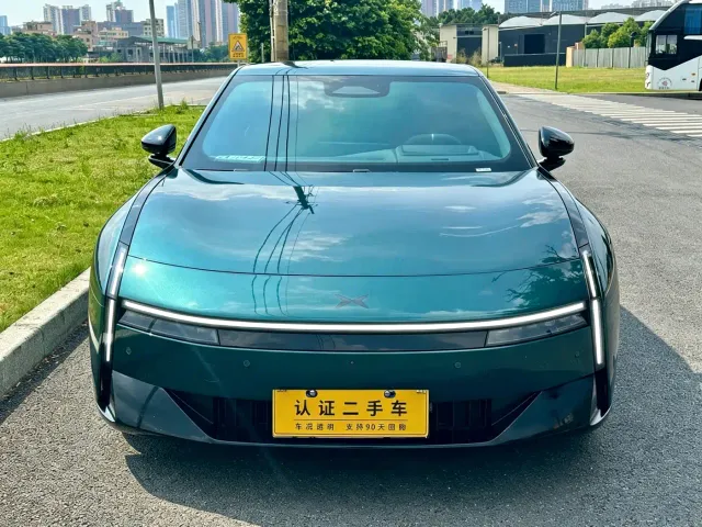 Xpeng P7 — Фото автомобиля 2