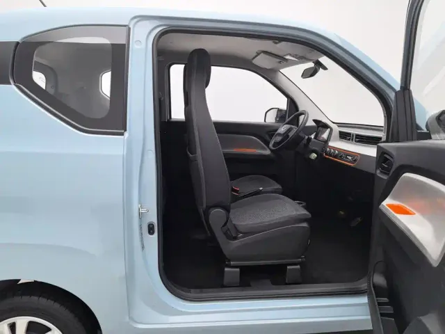 Wuling Hongguang Mini EV — Фото автомобиля 23