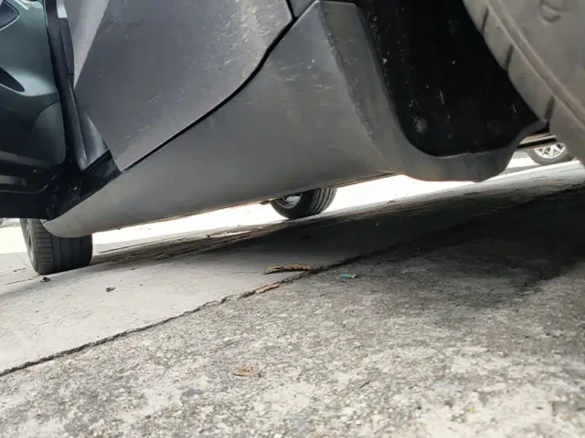 Tesla Model Y — Фото автомобиля 21