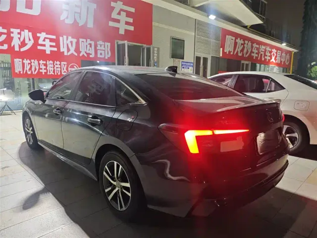 Honda Integra — Фото автомобиля 3