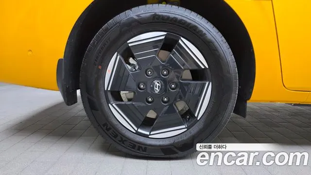 Hyundai Staria — Фото автомобиля 4