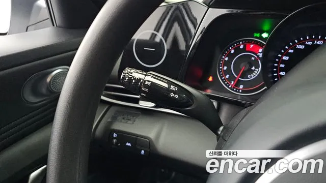 Hyundai Avante CN7 — Фото автомобиля 17