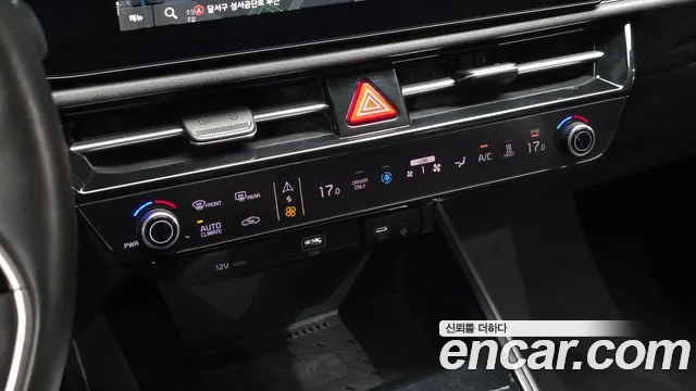 Kia Niro — Фото автомобиля 24