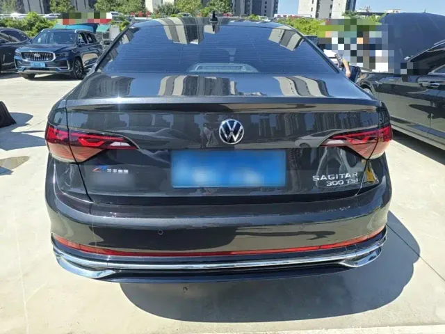 Volkswagen Sagitar — Фото автомобиля 5