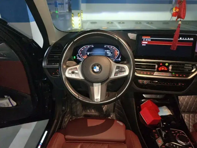 BMW X3 — Фото автомобиля 2