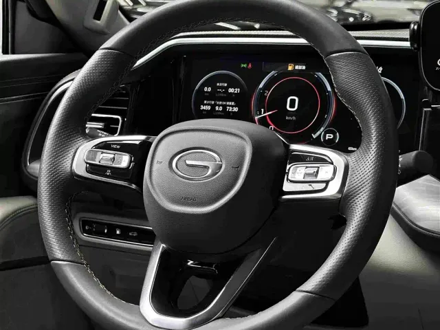 GAC Trumpchi GS8 — Фото автомобиля 22