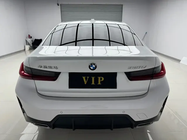 BMW 3 Series — Фото автомобиля 4