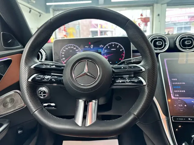 Mercedes-Benz C-Class — Фото автомобиля 8