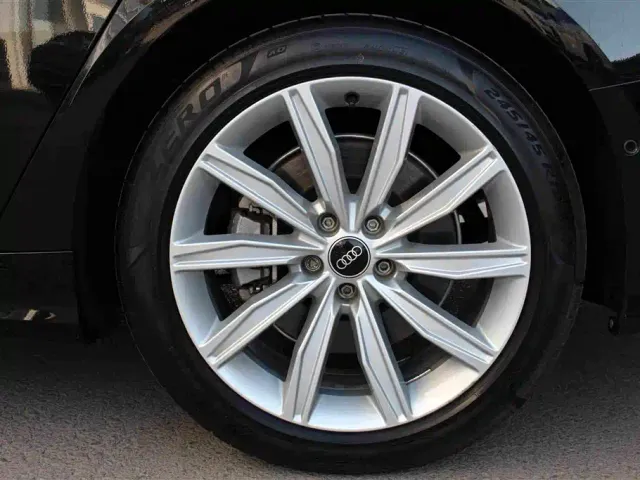 Audi A6L — Фото автомобиля 17