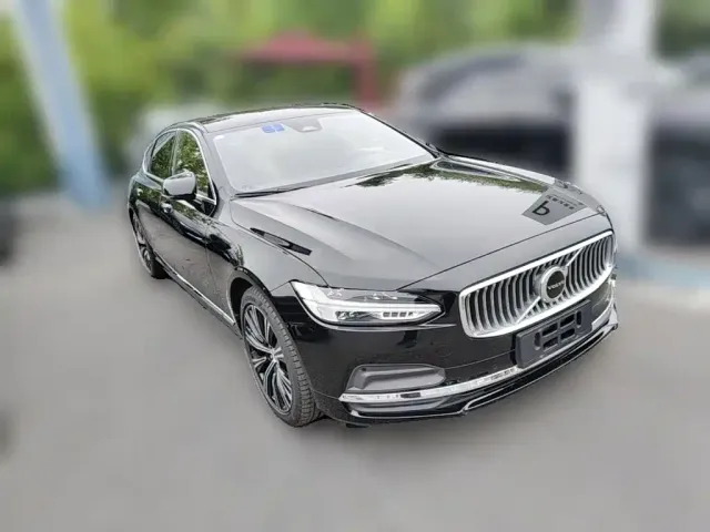 Volvo S90 — Фото автомобиля 5