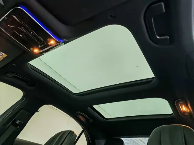 Mercedes-Benz C-Class — Фото автомобиля 8