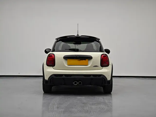 MINI John Cooper Works — Фото автомобиля 7
