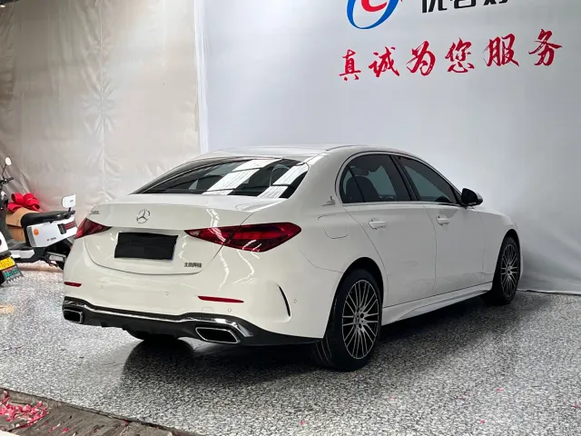 Mercedes-Benz C-Class — Фото автомобиля 18