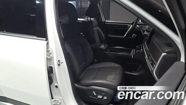 Hyundai Santafe Santa Fe (MX5) Бензин 2.5T 4WD — Фото автомобиля 22