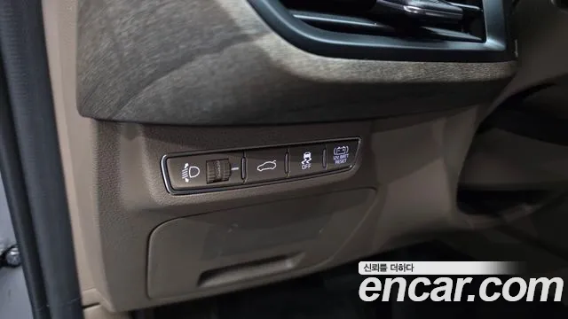 Kia K8 Hybrid — Фото автомобиля 28
