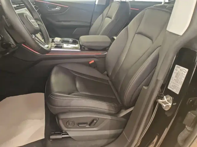 Audi Q8 — Фото автомобиля 19