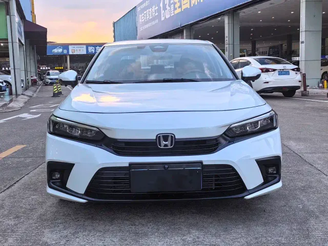 Honda Civic — Фото автомобиля 2