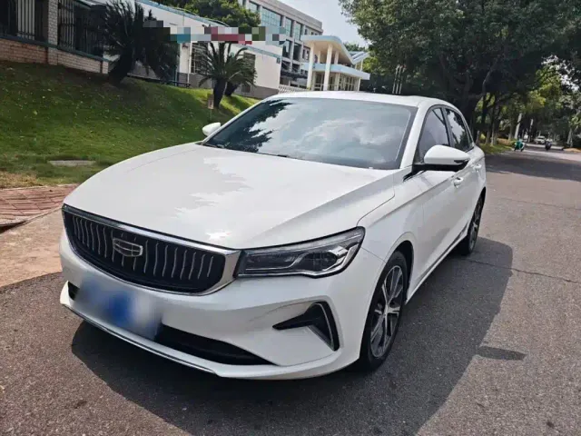 Фотография автомобиля — Geely Emgrand