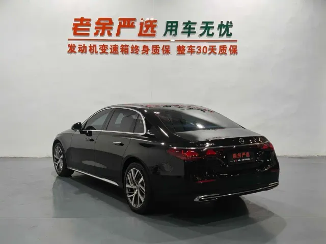 Mercedes-Benz E-Class — Фото автомобиля 7