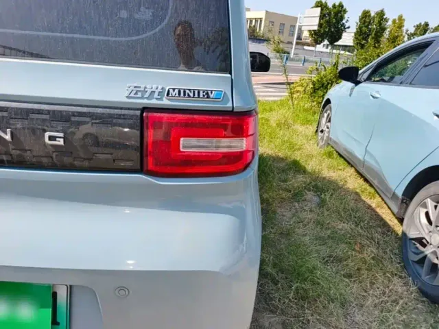 Wuling Hongguang Mini EV — Фото автомобиля 7