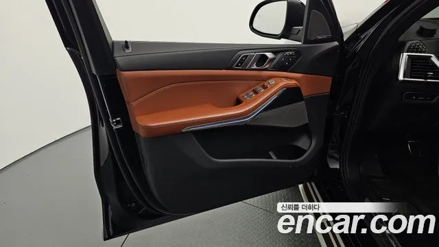 BMW X7 — Фото автомобиля 17