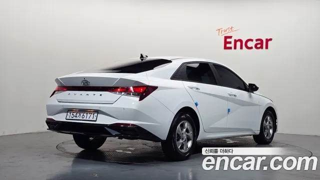 Hyundai AVANTE Avante (CN7) — Фото автомобиля 2