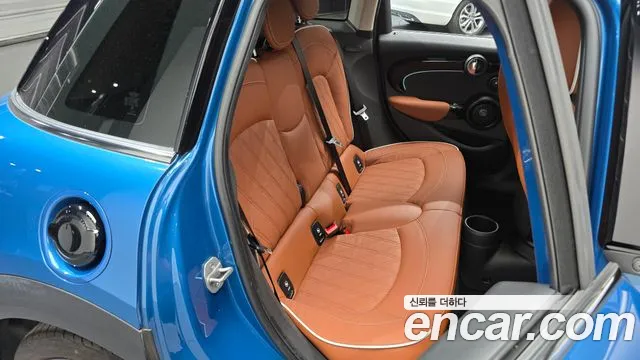 MINI Cooper — Фото автомобиля 12