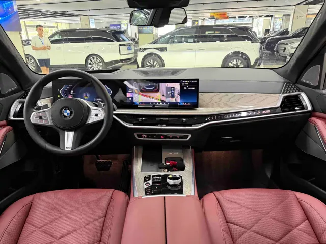 BMW X5 — Фото автомобиля 10
