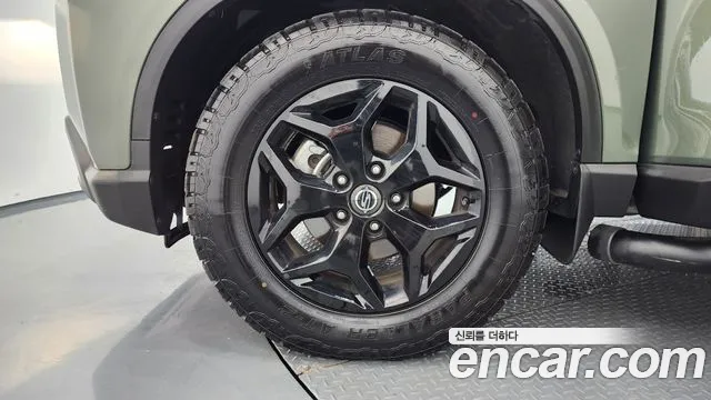 KG_Mobility_Ssangyong Rexton Новый Rexton Sport Khan Дизель 2.2 4WD — Фото автомобиля 5