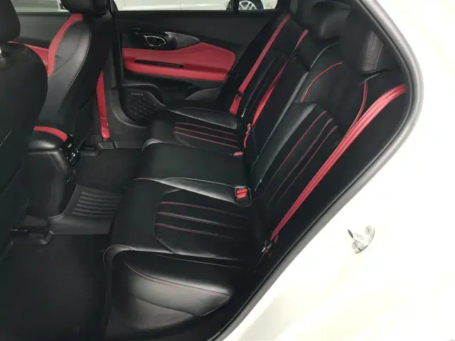 GAC Trumpchi Emkoo — Фото автомобиля 16