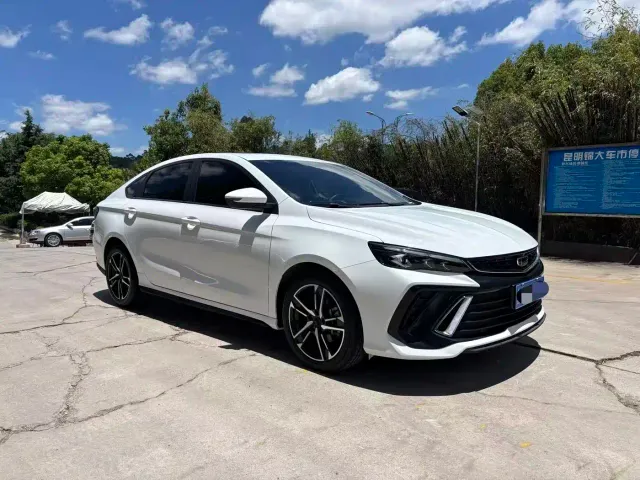 Geely Binrui — Фото автомобиля 3
