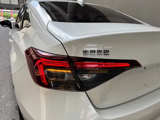 Honda Civic — Фото автомобиля 23
