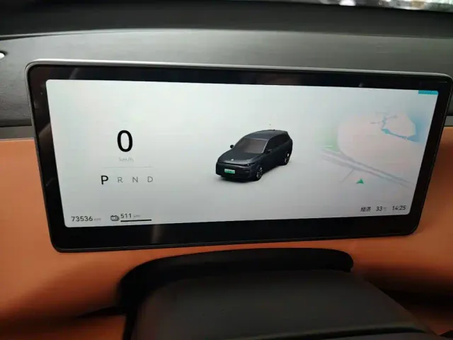 Leapmotor C10 — Фото автомобиля 11