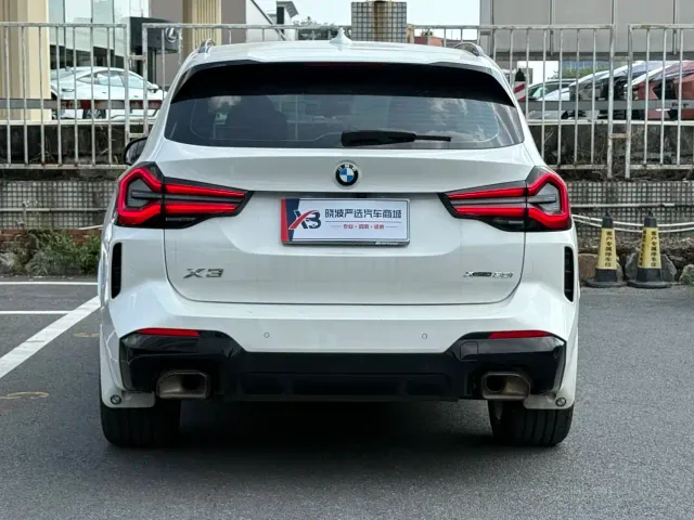 BMW X3 — Фото автомобиля 6