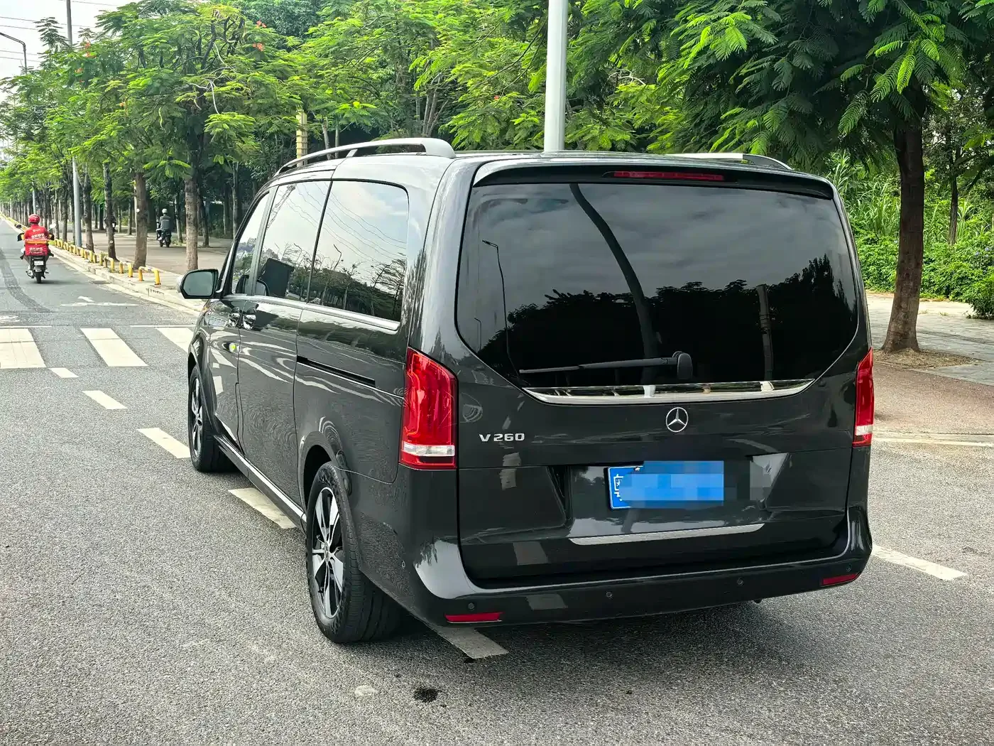 Mercedes-Benz Mercedes-Benz V-Class 2022 V 260 Prestige Edition — Фото автомобиля 6