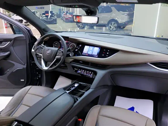 Buick Enclave — Фото автомобиля 19