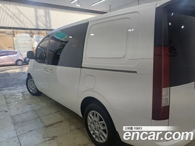 Hyundai Staria Staria Карго 5 мест — Фото автомобиля 6