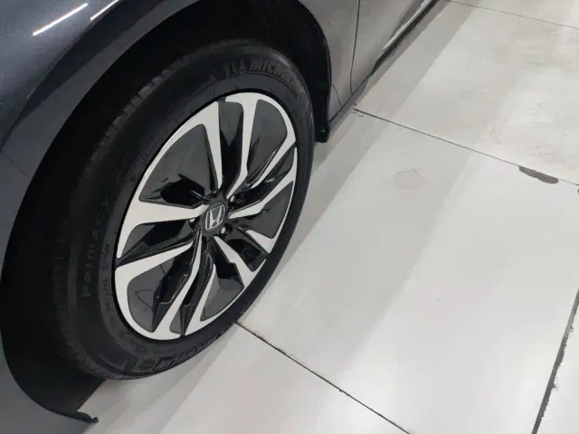 Honda Accord — Фото автомобиля 22