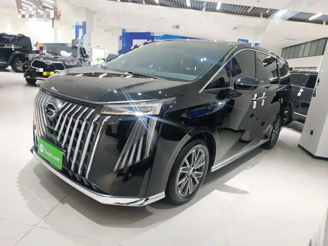 Фотография автомобиля — GAC Trumpchi M8