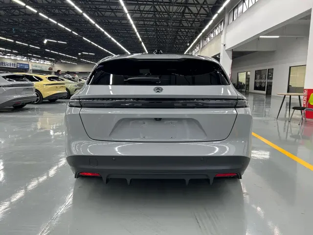 Nio ET5 Touring — Фото автомобиля 12