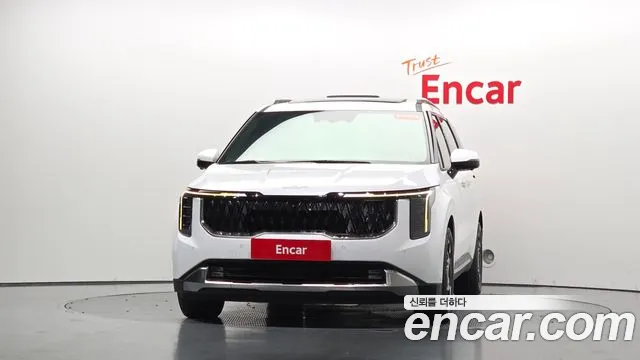 Фотография автомобиля — Kia Carnival Generation 4