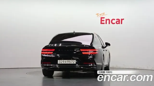 Genesis G80 RG3 — Фото автомобиля 4