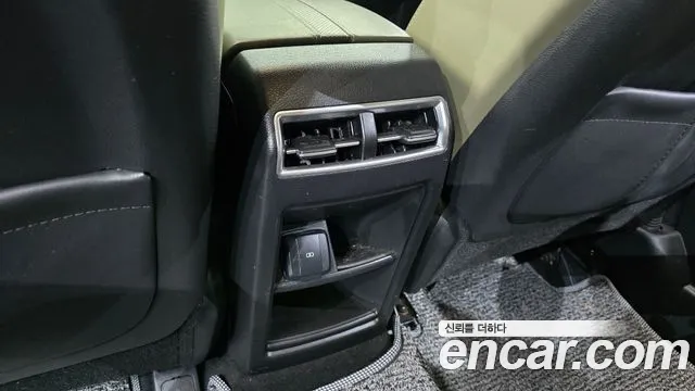 KG_Mobility_Ssangyong Torres Torres Бензин 1.5 2WD — Фото автомобиля 28