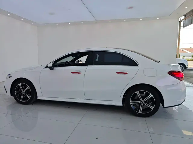Mercedes-Benz A-Class — Фото автомобиля 30