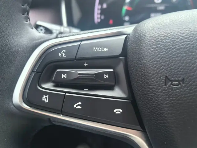 GAC Trumpchi M6 — Фото автомобиля 17