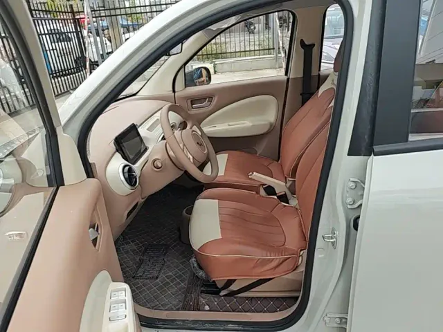 Wuling Hongguang Mini EV — Фото автомобиля 14